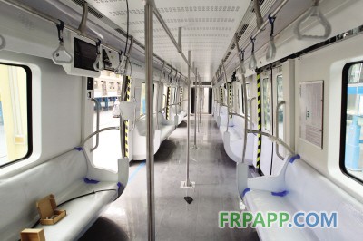 已基本裝飾完畢的地鐵列車內部。